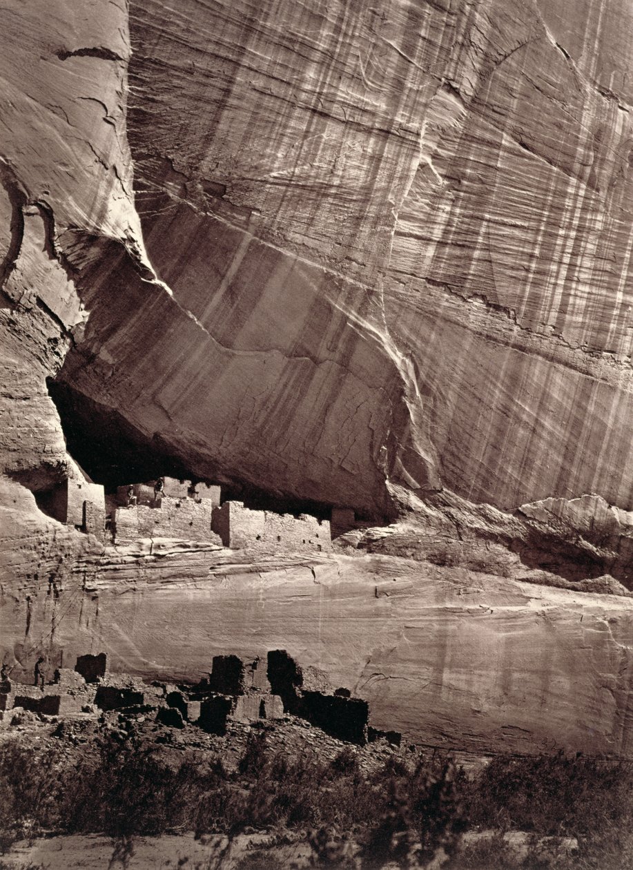 De gamle ruiner af Canyon de Chelle, 1873 (albumin print) af Timothy O