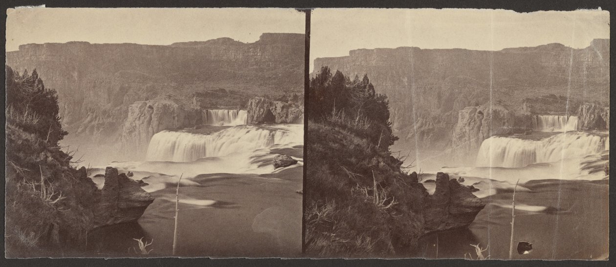 [Shosone Falls, Snake River, Idaho, udsigt ved middagstid, tilstødende klippevægge på ca. 1.000 fod i højden] af Timothy H. O