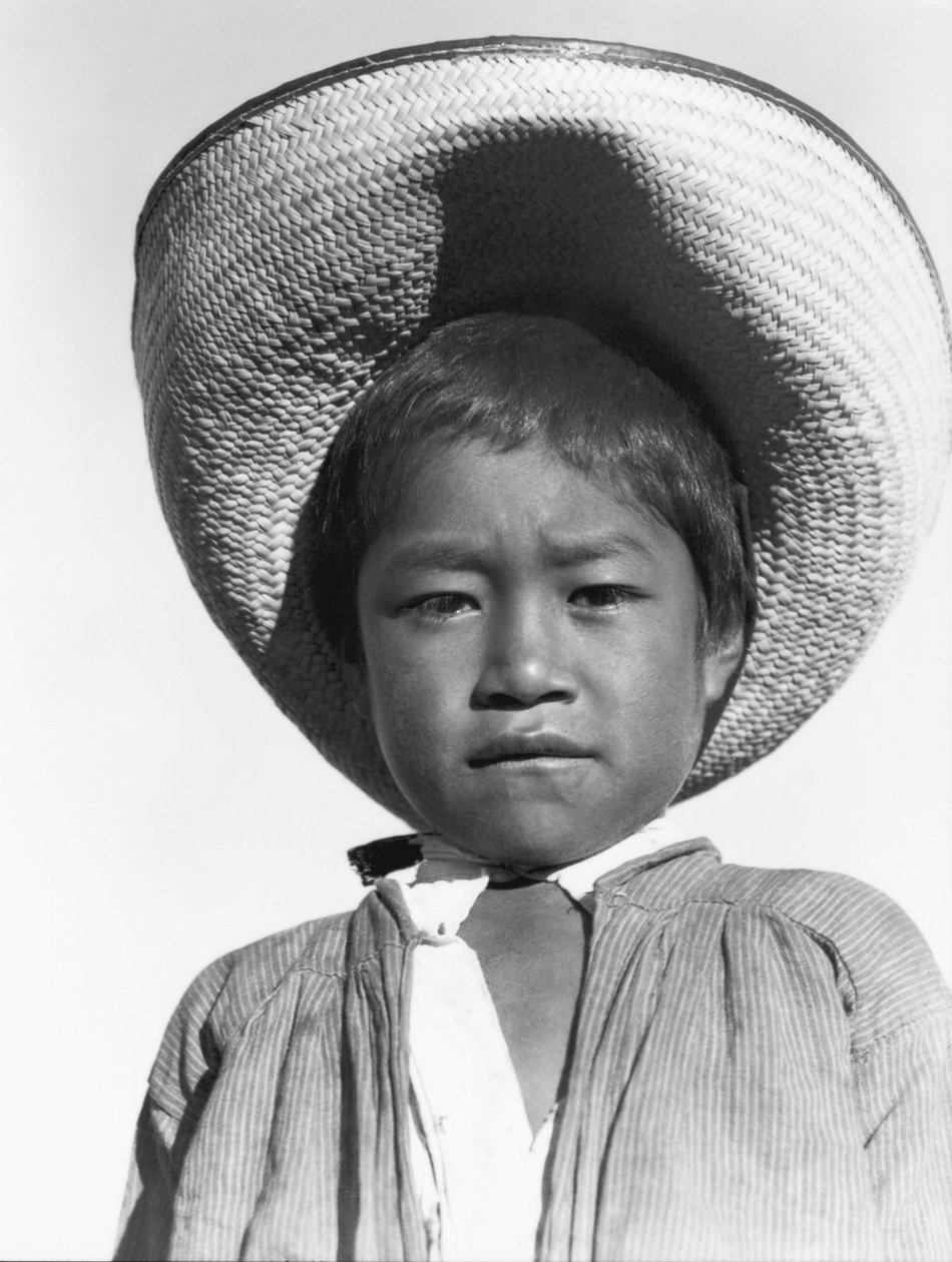 Søn af en Campesino, En stolt lille "Agrarista", staten Veracruz, Mexico, 1927 af Tina Modotti