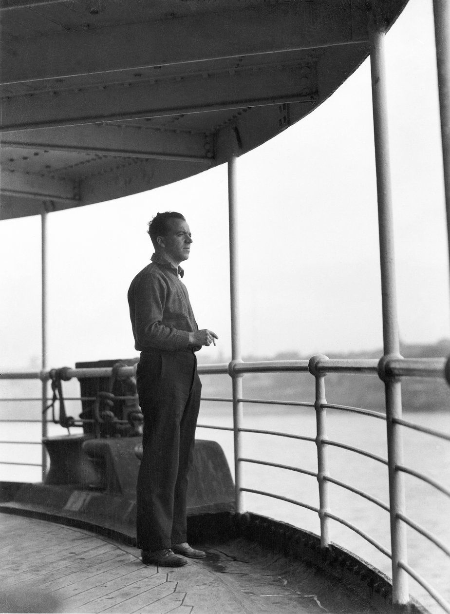 Vittorio Vidali under en rejse nær Moskva, Sovjetunionen, 1930 af Tina Modotti