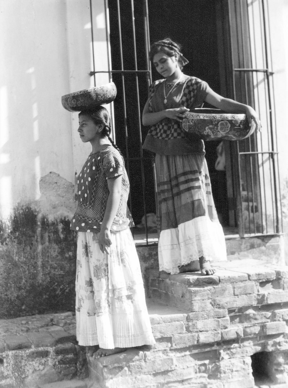 Kvinder i Tehuantepec, Mexico, 1929 af Tina Modotti