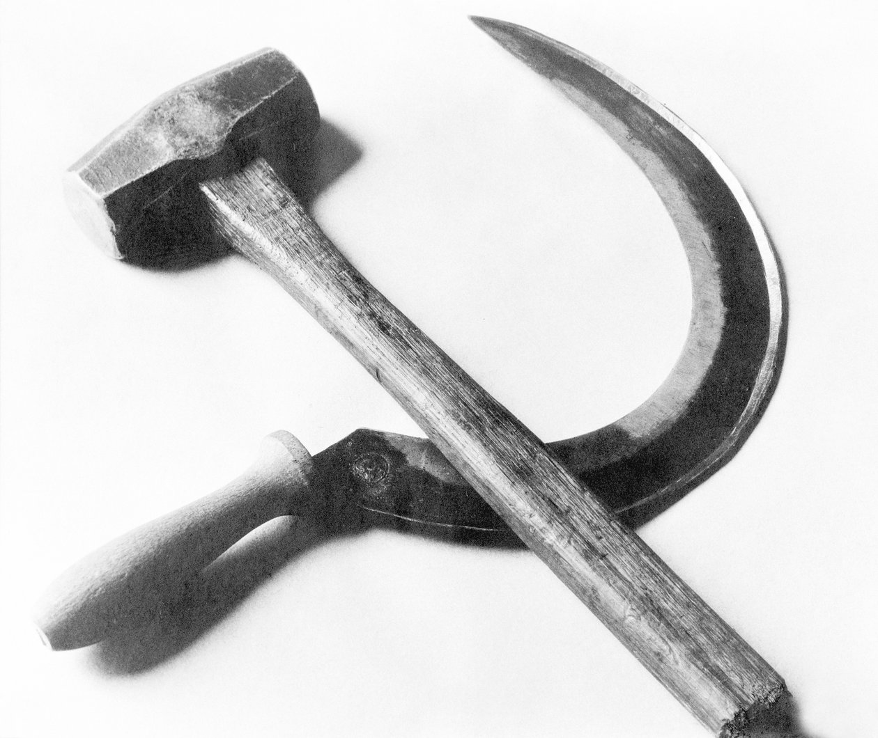 Den mexicanske revolution: Hammer og segl, Mexico City, 1927 af Tina Modotti