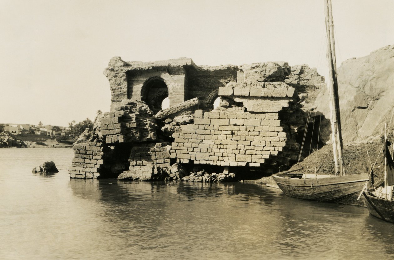Kleopatras bad, øen Elephantine, Egypten, foto af Ugo Monneret de Villard af Ugo Monneret de Villard