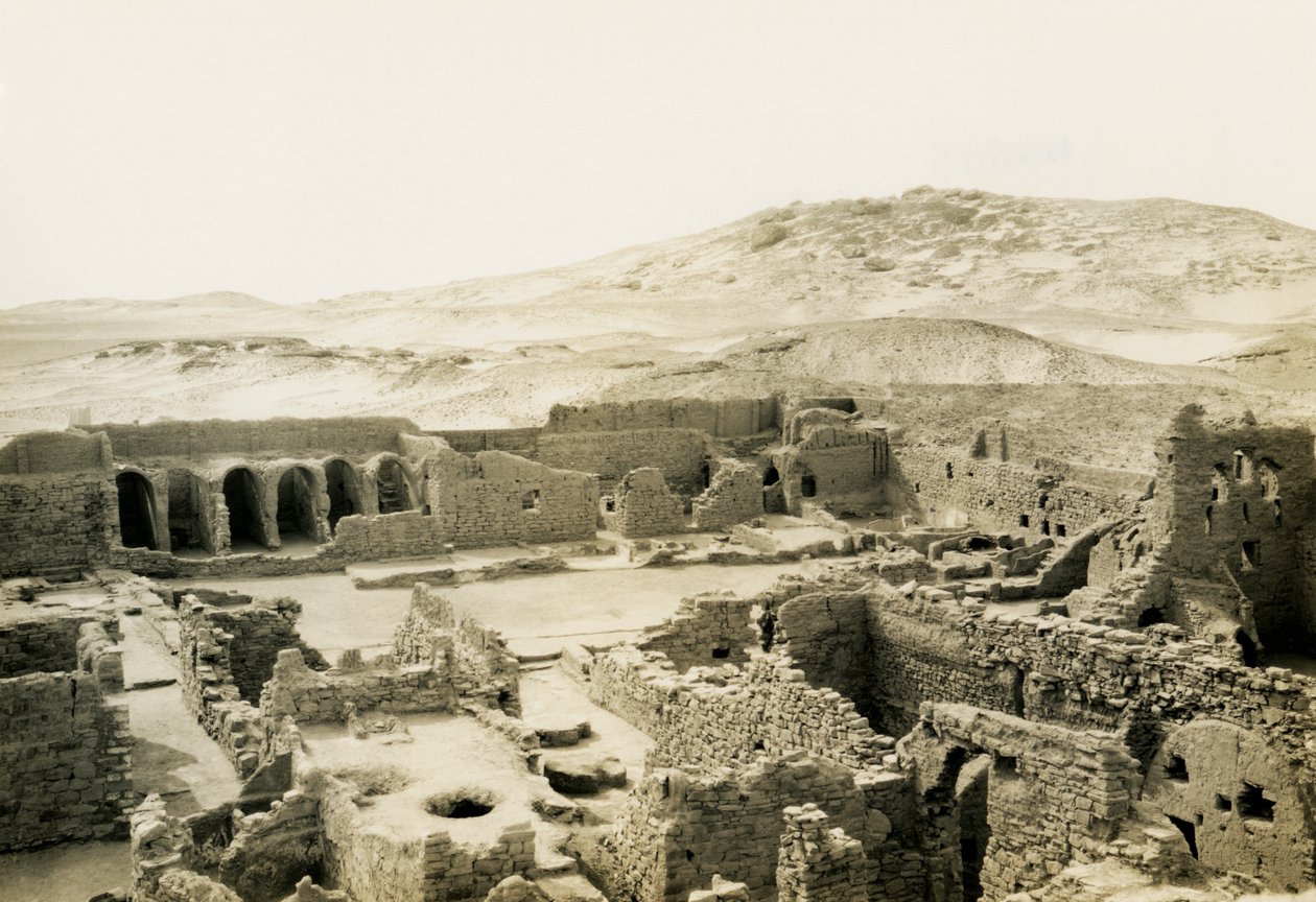 Kommercielt område i Sankt Simeons kloster, Aswan, Egypten, foto af Ugo Monneret de Villard af Ugo Monneret de Villard