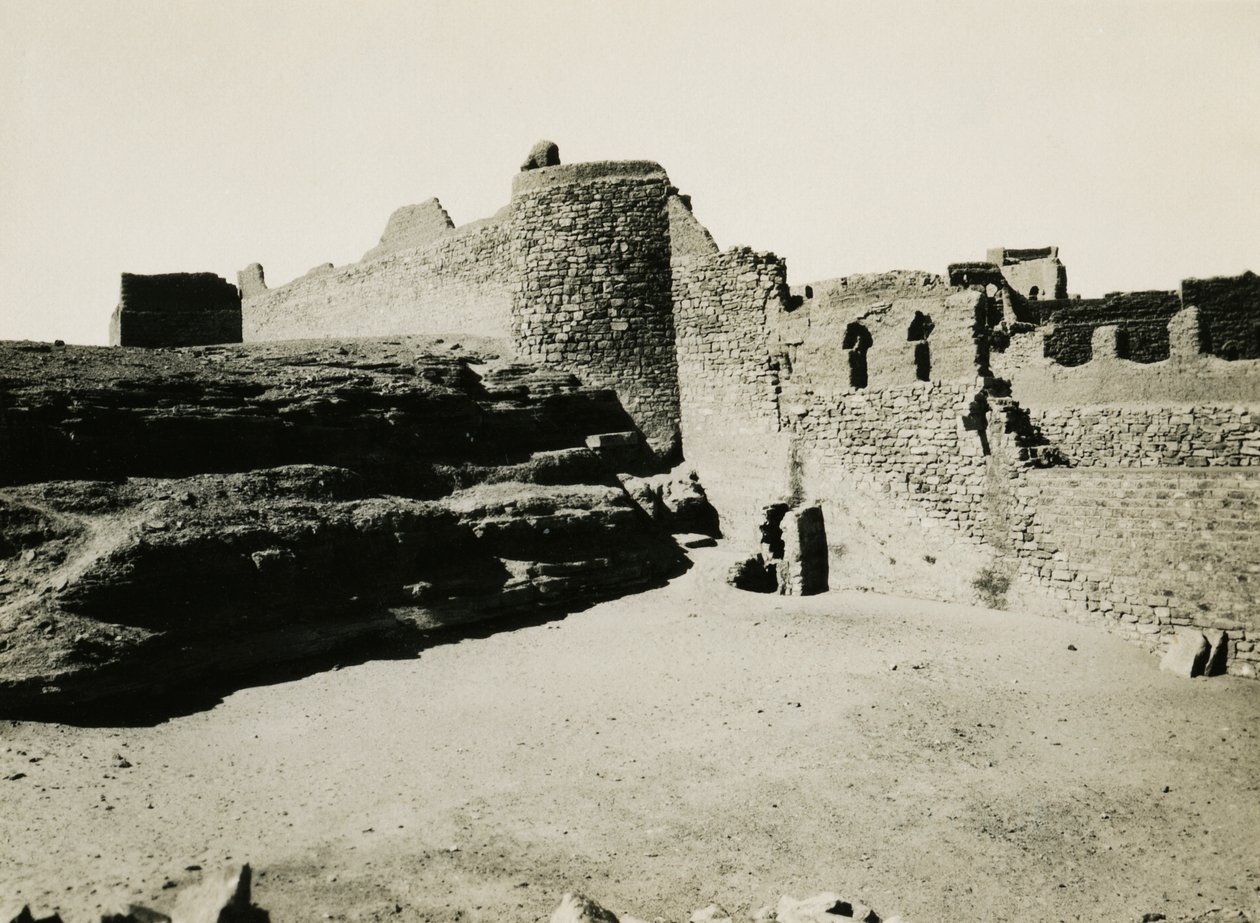 Simeons kloster, set fra sydøst, Aswan, Egypten, foto af Ugo Monneret de Villard af Ugo Monneret de Villard