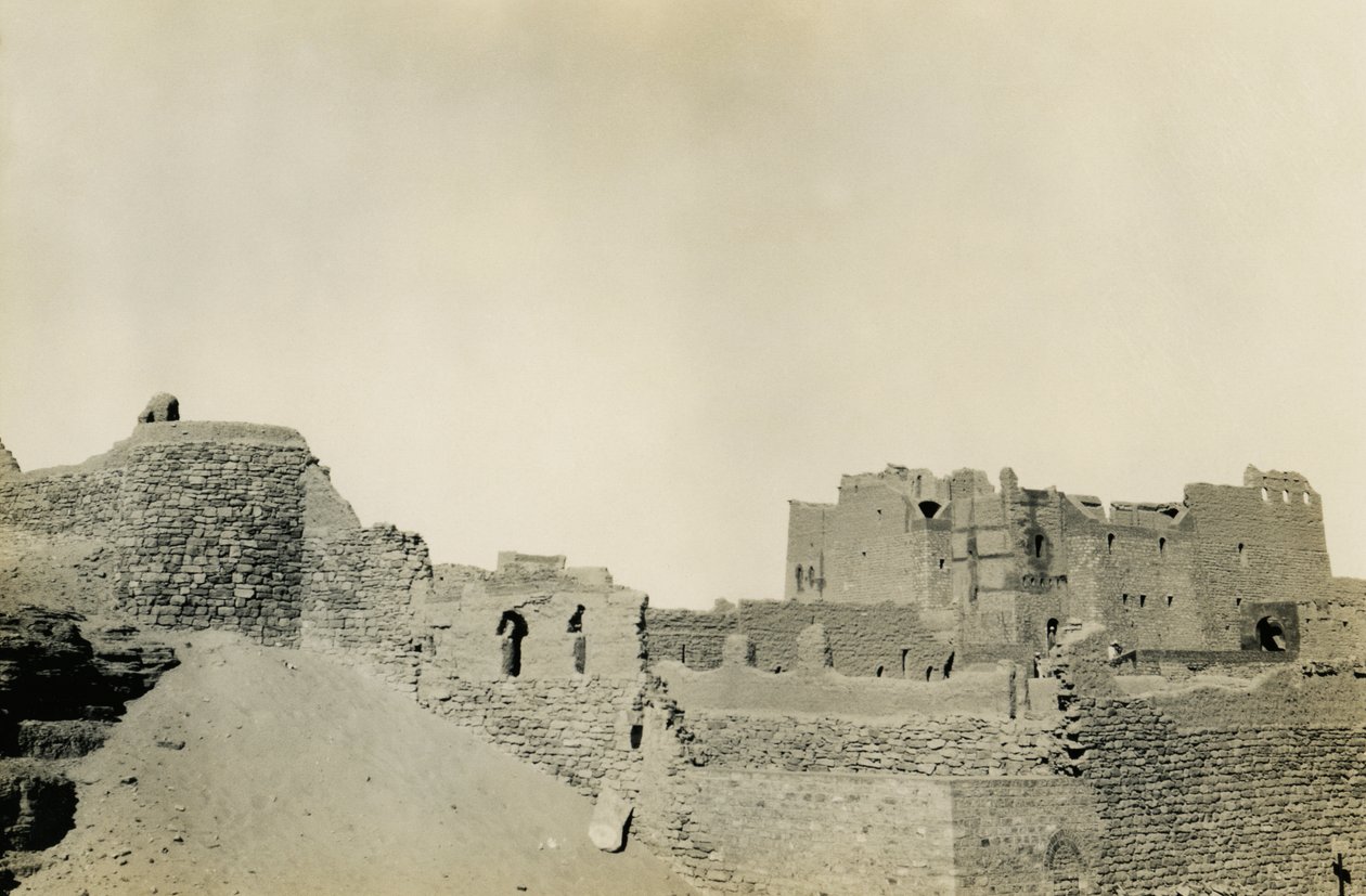 Simeons kloster, set fra sydøst, Aswan, Egypten, foto af Ugo Monneret de Villard af Ugo Monneret de Villard