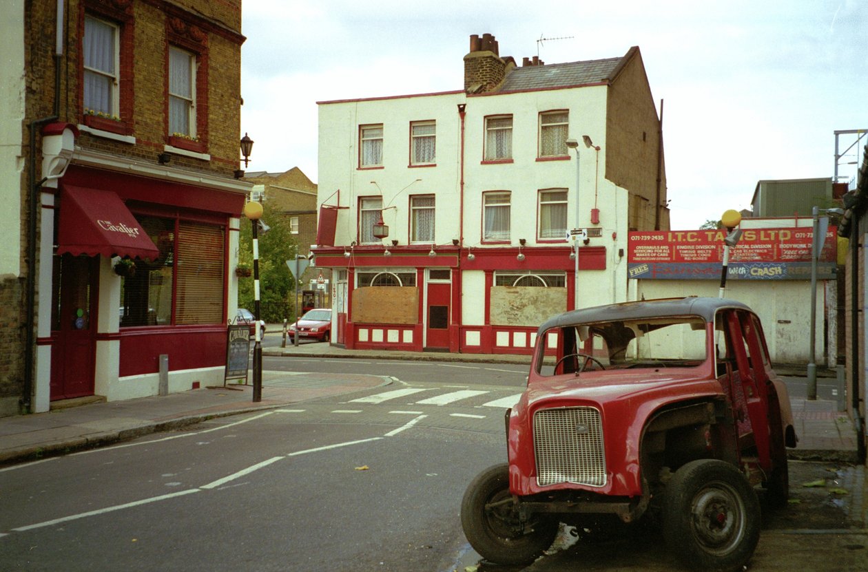Hos Bethnal Green, 1996 af Unbekannt Unbekannt