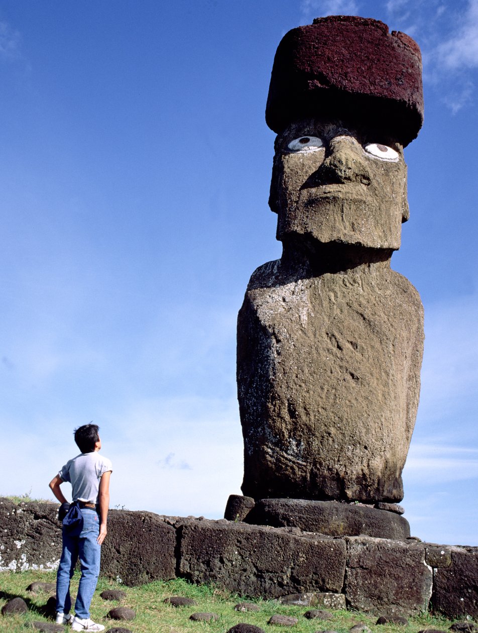 Monolitisk statue på Ahu Ko Te Riku, ca. 1000-1600 af Unbekannt Unbekannt