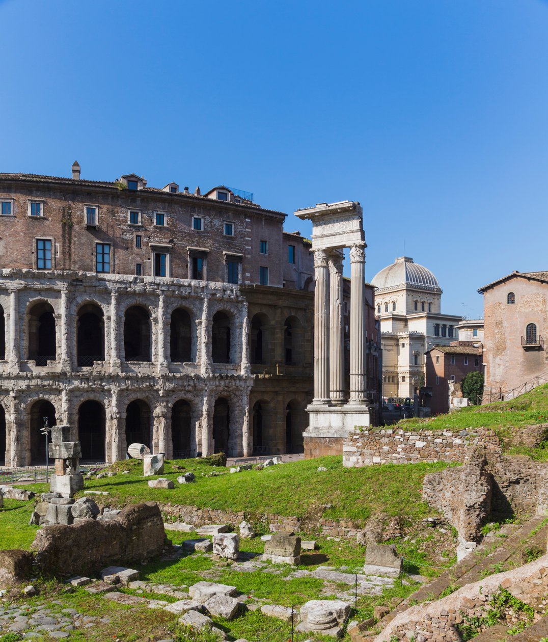 Rom, Italien. Marcellus og Apollontemplets teater. af Unbekannt Unbekannt