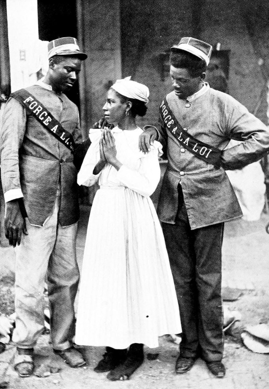 19369N HAITI Haitiansk politi før den amerikanske besættelse i 1917 af Unbekannt