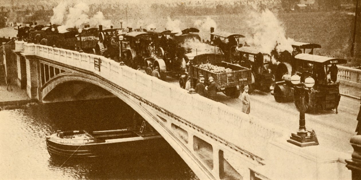 En betonbro over Themsen ved Caversham, c1930. af Unbekannt