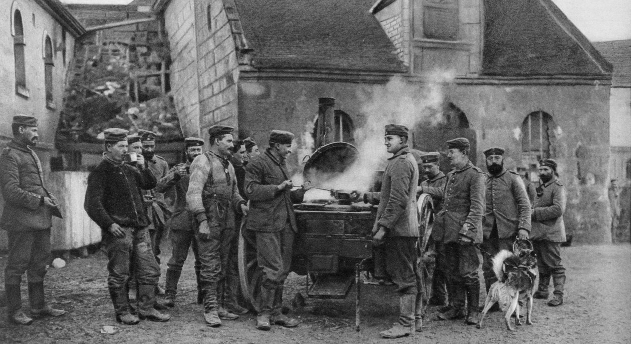 Et tysk hærs feltkøkken i en fransk landsby, Første Verdenskrig, 1915 af Unbekannt