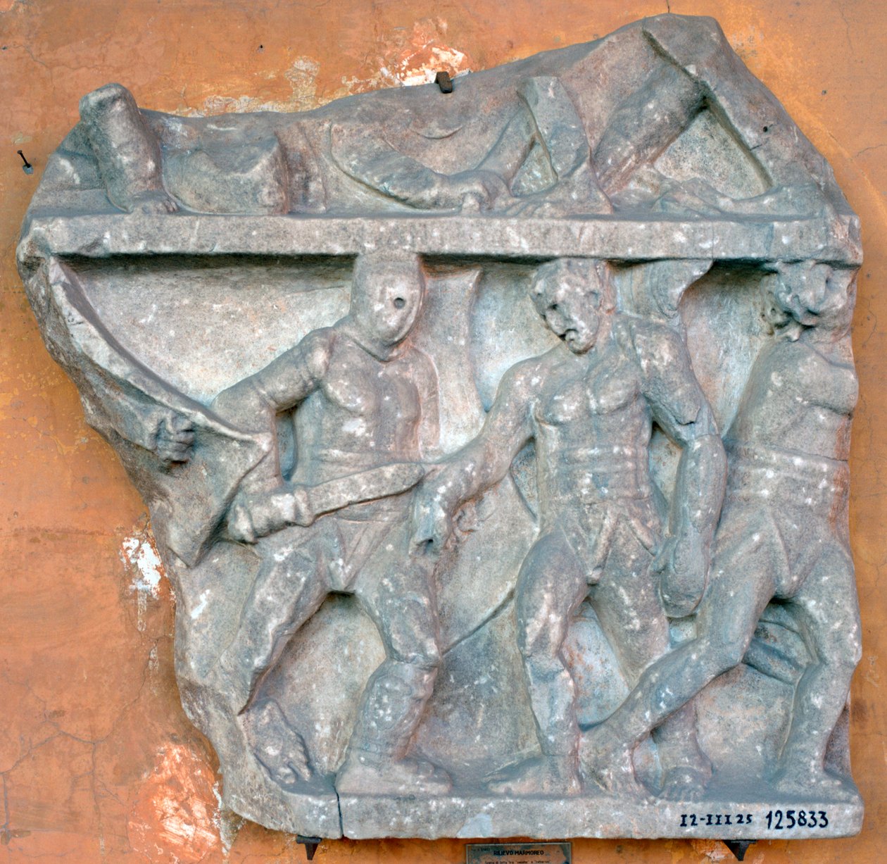 Et bas-relief af en kamp mellem Secutor og Retiarius, 3. århundrede, Rom af Unbekannt