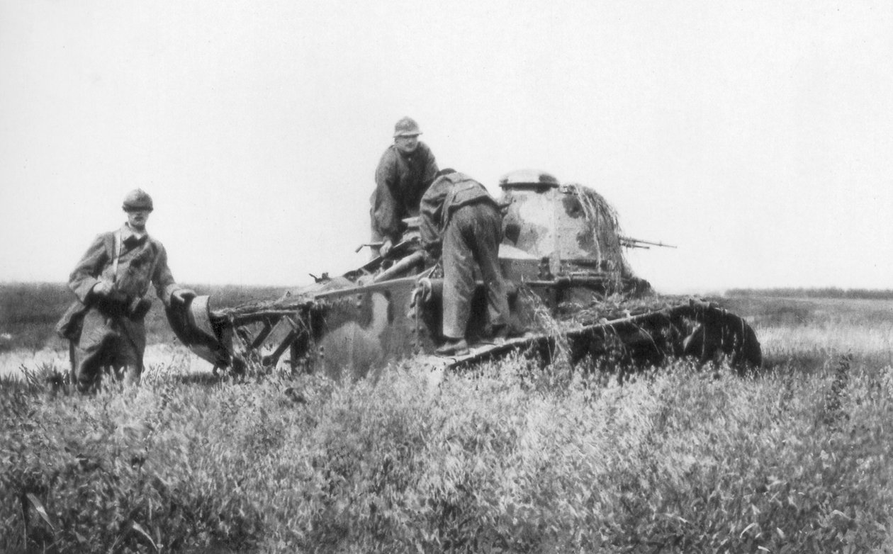 En nedbrudt fransk let tank, Villers-Cotterets, Aisne, Frankrig, 1918 af Unbekannt
