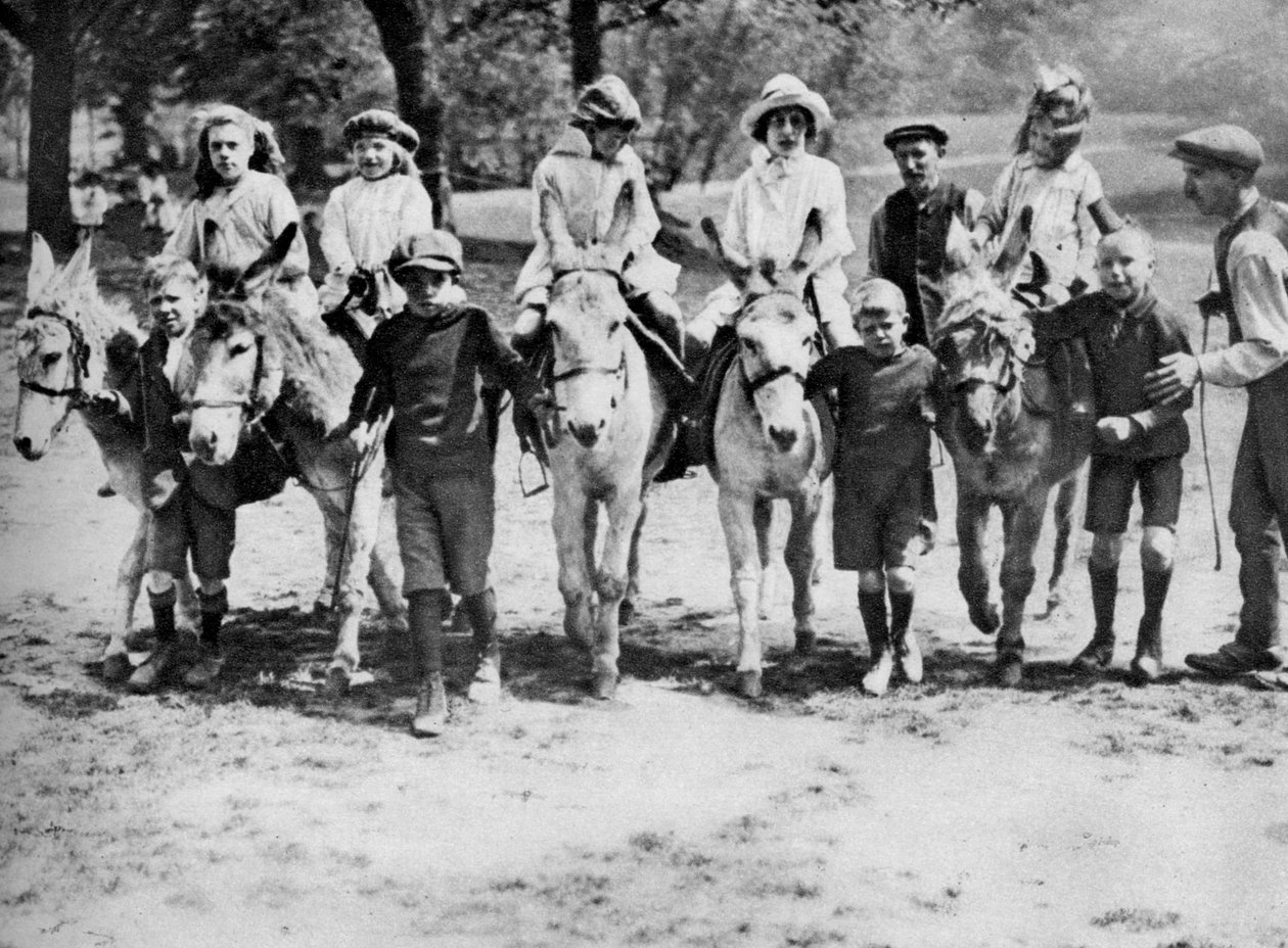 En æseltur på en helligdag på Hampstead Heath, London, 1926-1927 af Unbekannt
