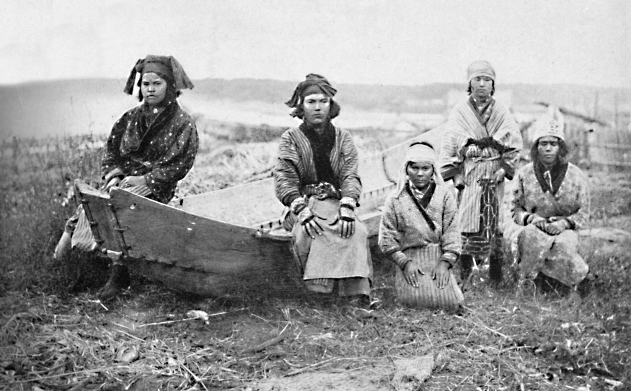 Aparty of Ainu nudler, Monbetsu, Hokkaido, Japan, 1902 af Unbekannt