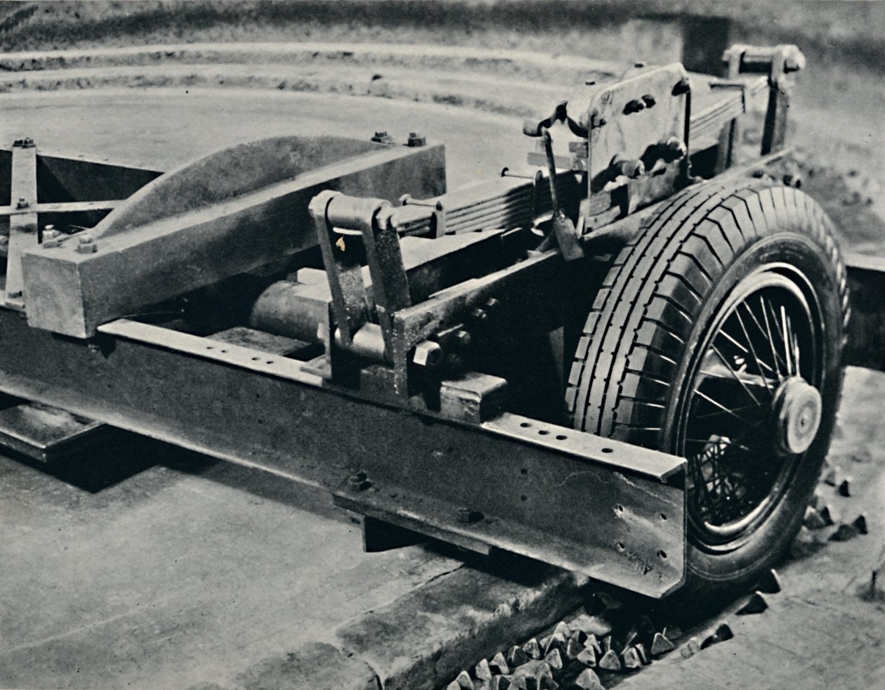 Et roadster-dæk under test, 1937 af Unbekannt
