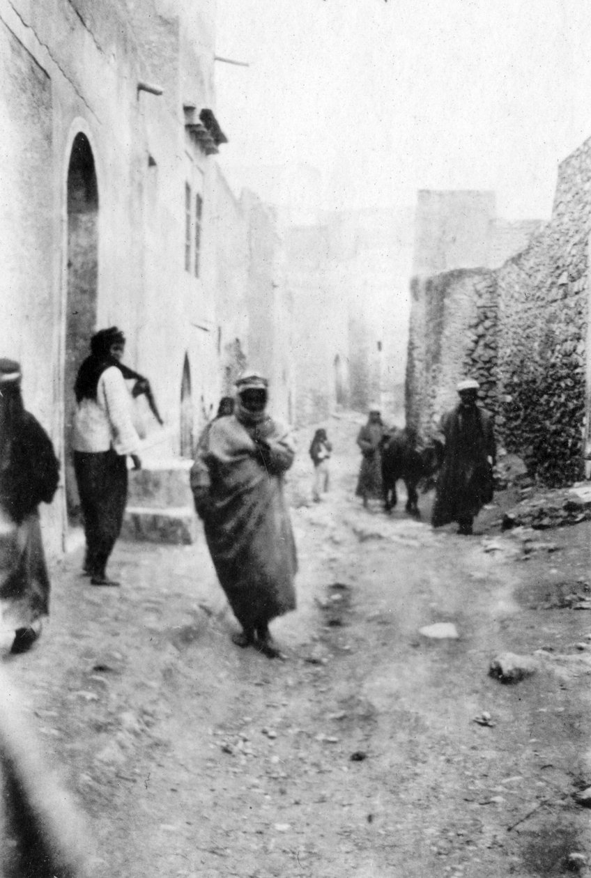 En gade i Mosul, Mesopotamien, 1918 af Unbekannt