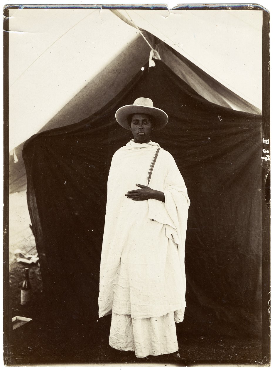 Abessinisk kvinde, ca. 1910 (gelatine sølvtryk) af Unbekannt