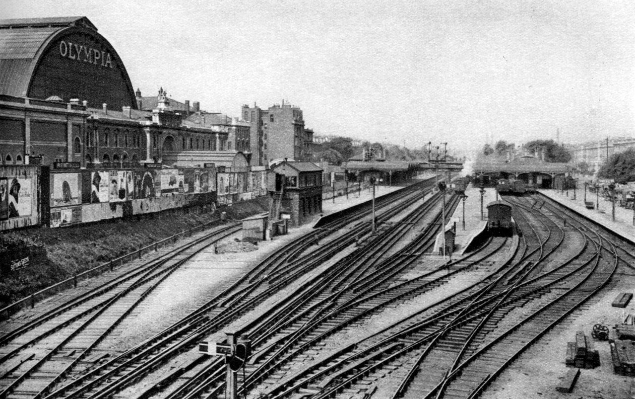 Addison Road jernbanestation, London, 1926-1927 af Unbekannt
