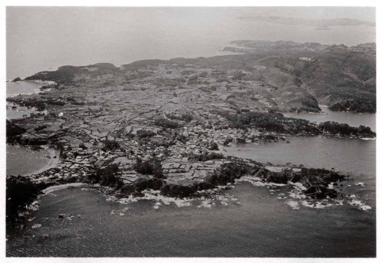 Luftfoto af Oginohama, Japan, fra en Zeppelin, 1929 1933 af Unbekannt