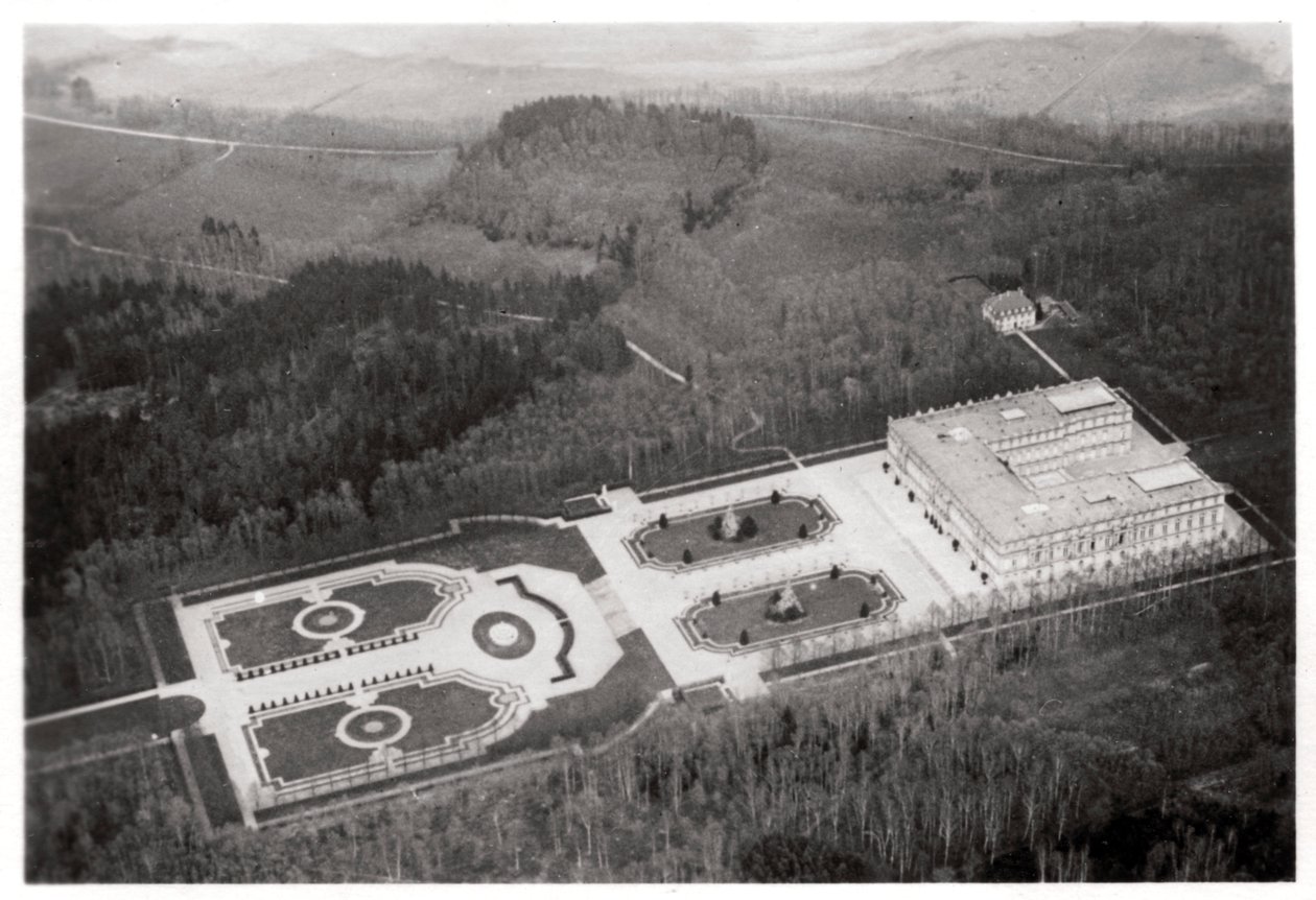 Luftfoto af Herrenchiemsee-paladset, Bayern, Tyskland, fra en Zeppelin, c1931 1933 af Unbekannt