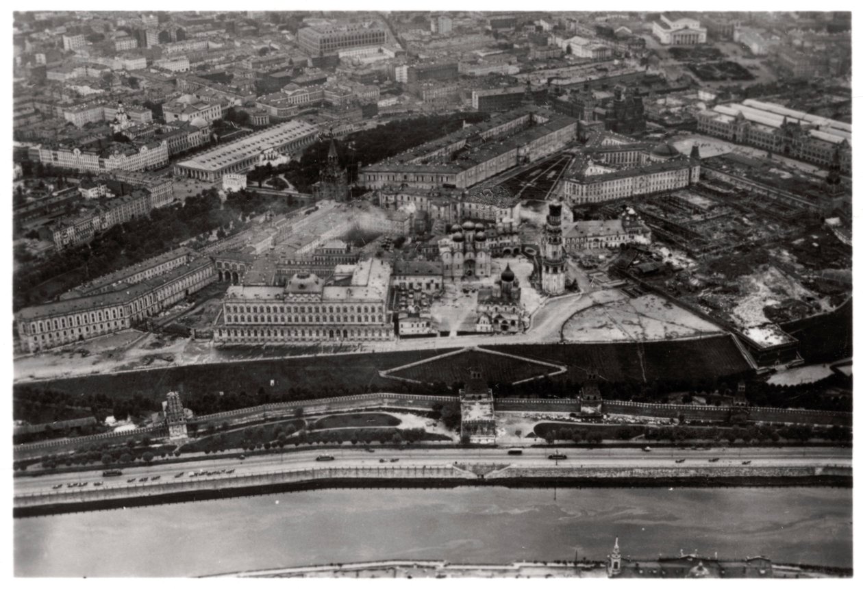 Luftfoto af Kreml, Moskva, USSR, fra en Zeppelin, 1930 1933 af Unbekannt