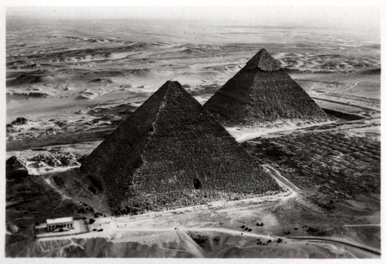 Luftfoto af pyramiderne i Giza, Egypten, fra en zeppelin, 1931 1933 af Unbekannt