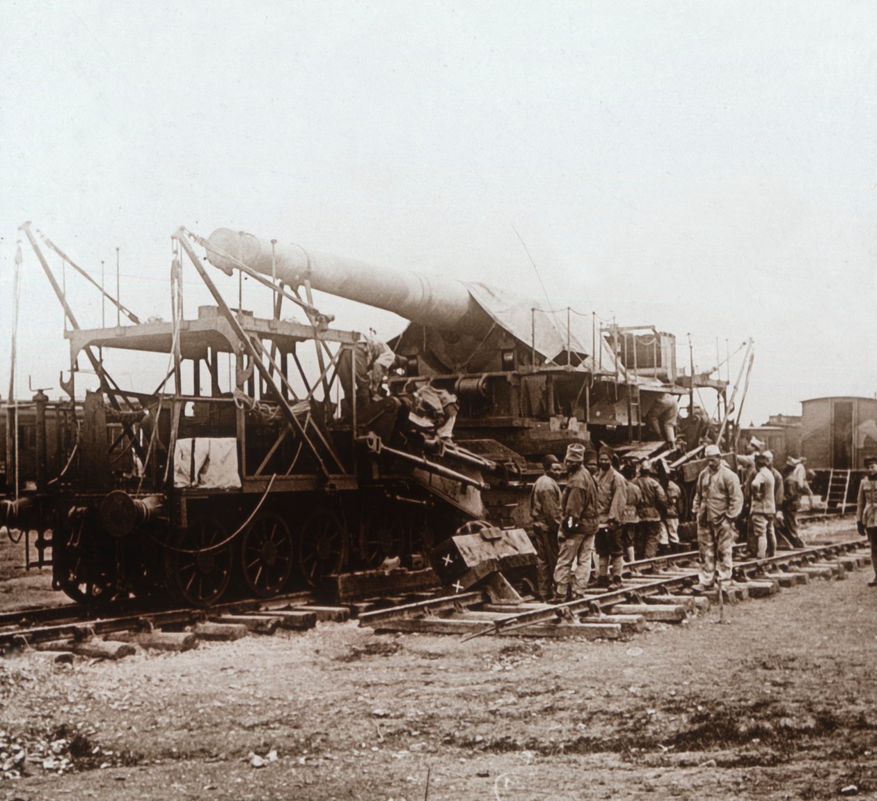 Afrikanske tropper og tungt artilleri, Champagne, Nordfrankrig, c1914-c1918 af Unbekannt