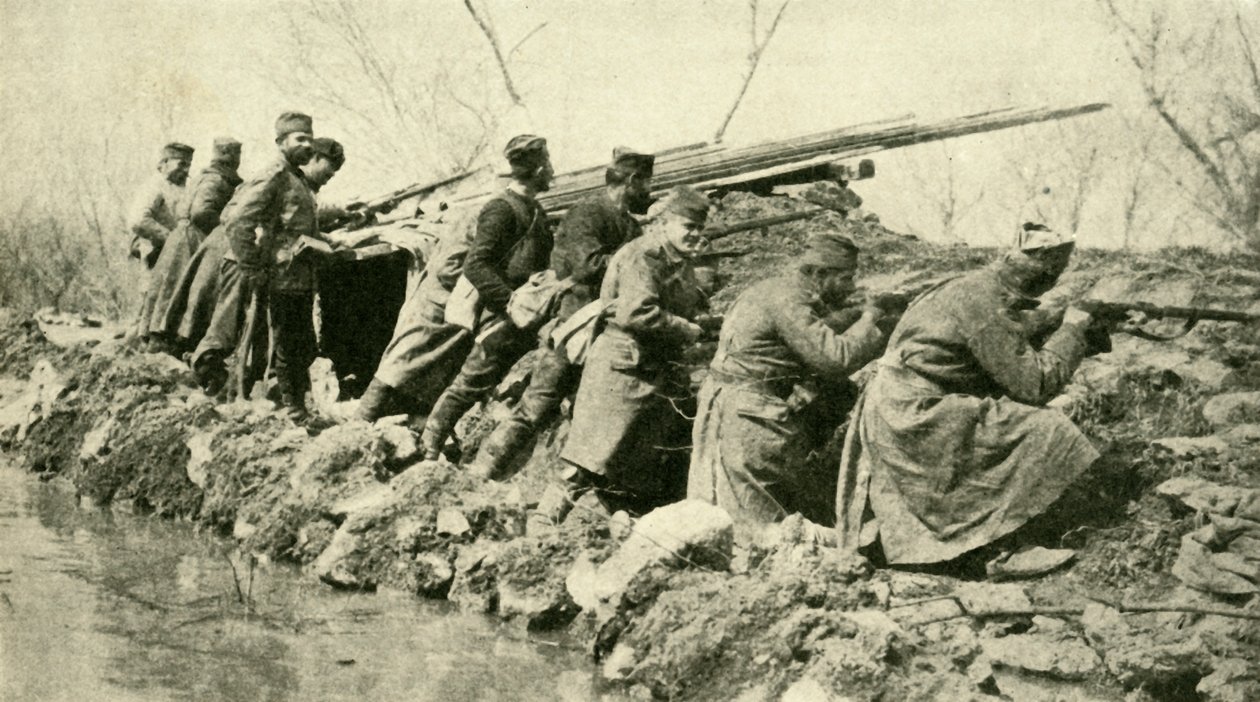 Efter regnen: Serbisk infanteri...under oversvømmelserne, første verdenskrig, c1915, c1920. af Unbekannt