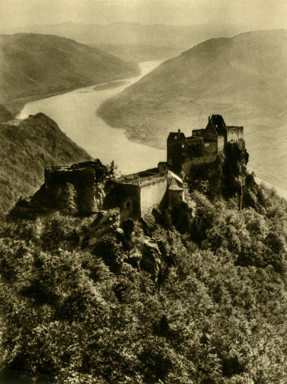Aggstein Slot, Wachau, Nedre Østrig, c1935. af Unbekannt