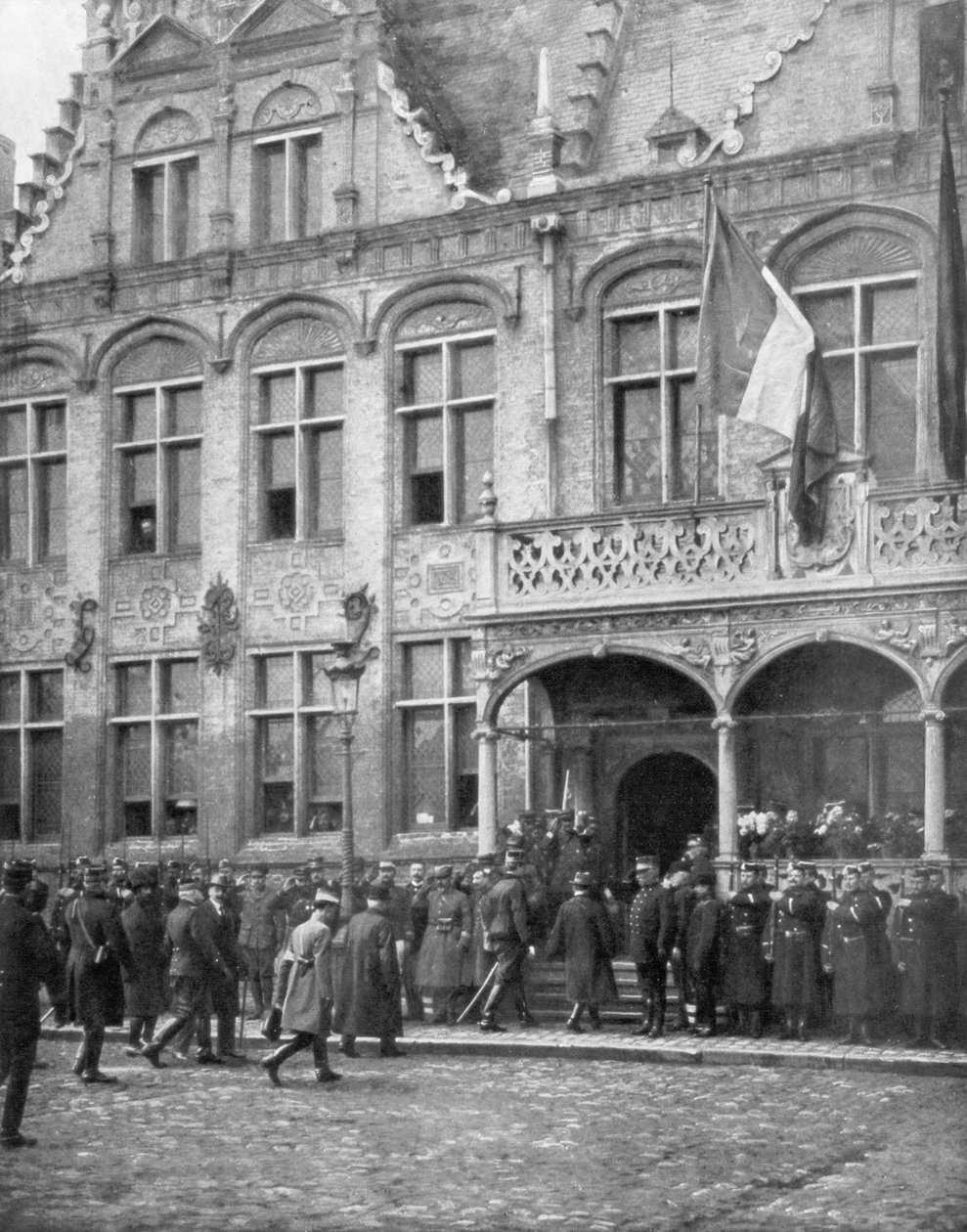 Albert I af Belgien og den franske præsident Poincare mødes i Veurne, Belgien, den 1. november 1914. af Unbekannt