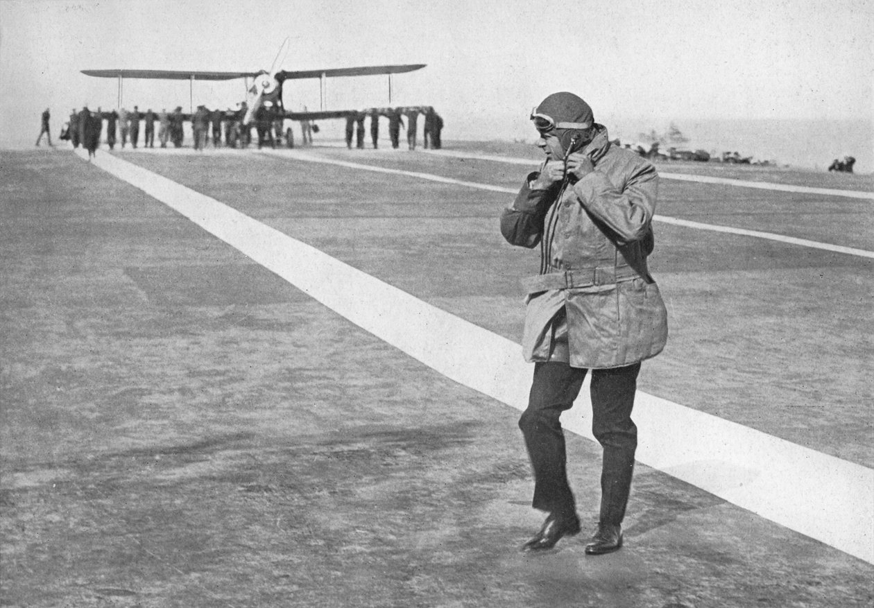 En historisk lejlighed: Kong Edward fjerner sin flyvende hjelm, 1936 af Unbekannt