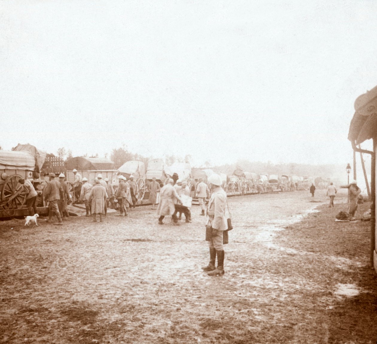 Ankommer til Revigny, det nordlige Frankrig, c1914-c1918 af Unbekannt