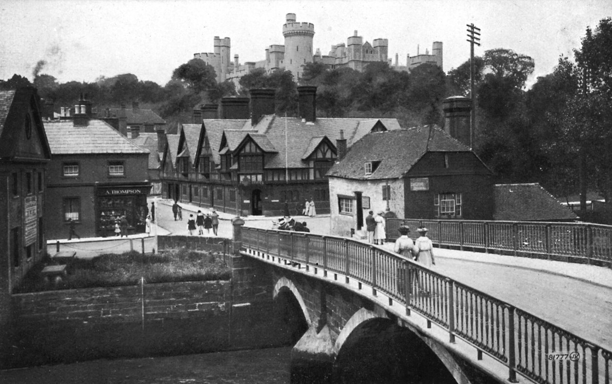 Arundel Slot og bro, Arundel, West Sussex, c1900-c1920s af Unbekannt