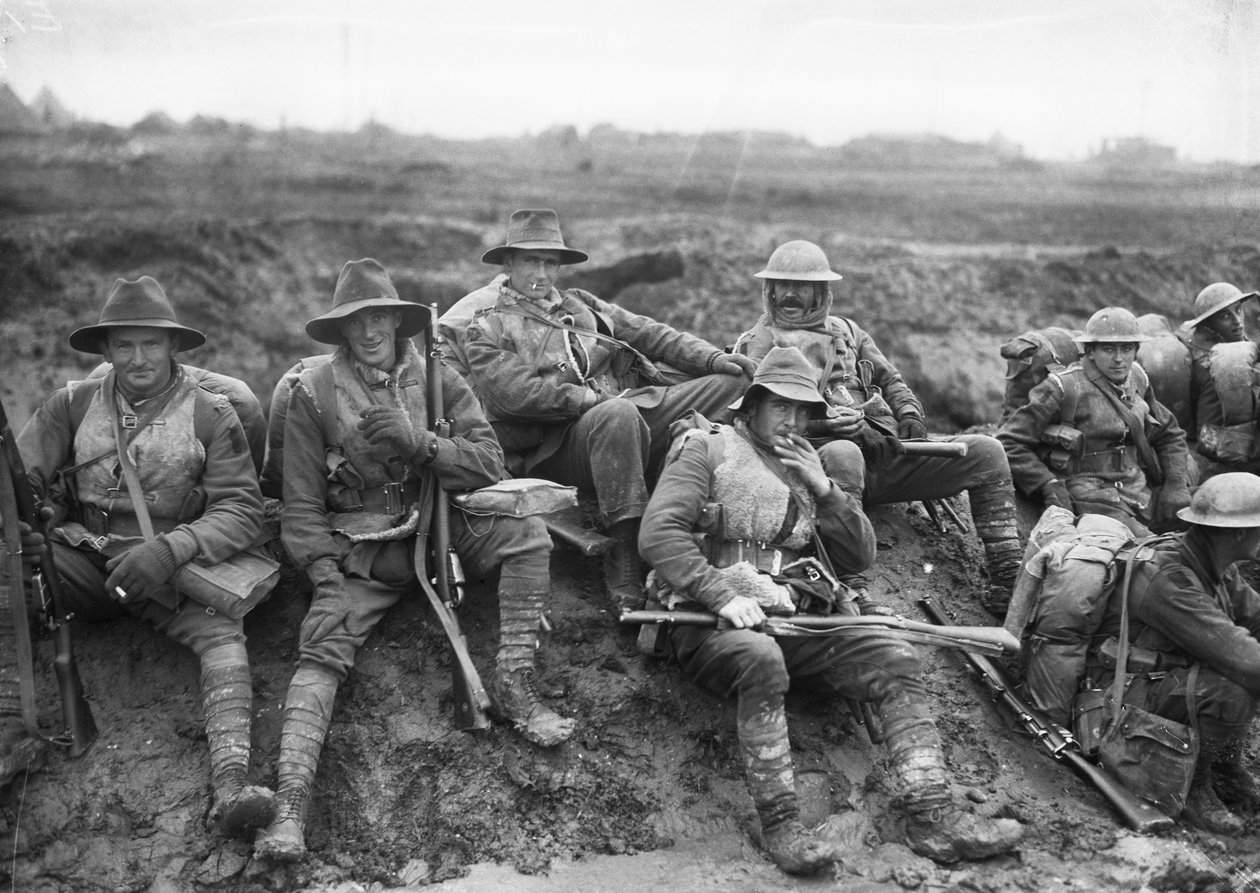 Australien i den store krig. Uidentificerede mænd fra 5. division, 1916. af Unbekannt