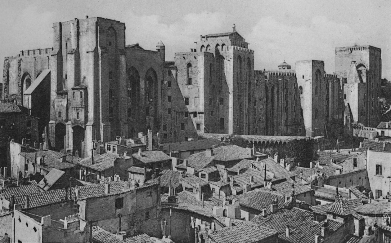 Avignon - Popes Palace East Side, c1925 af Unbekannt
