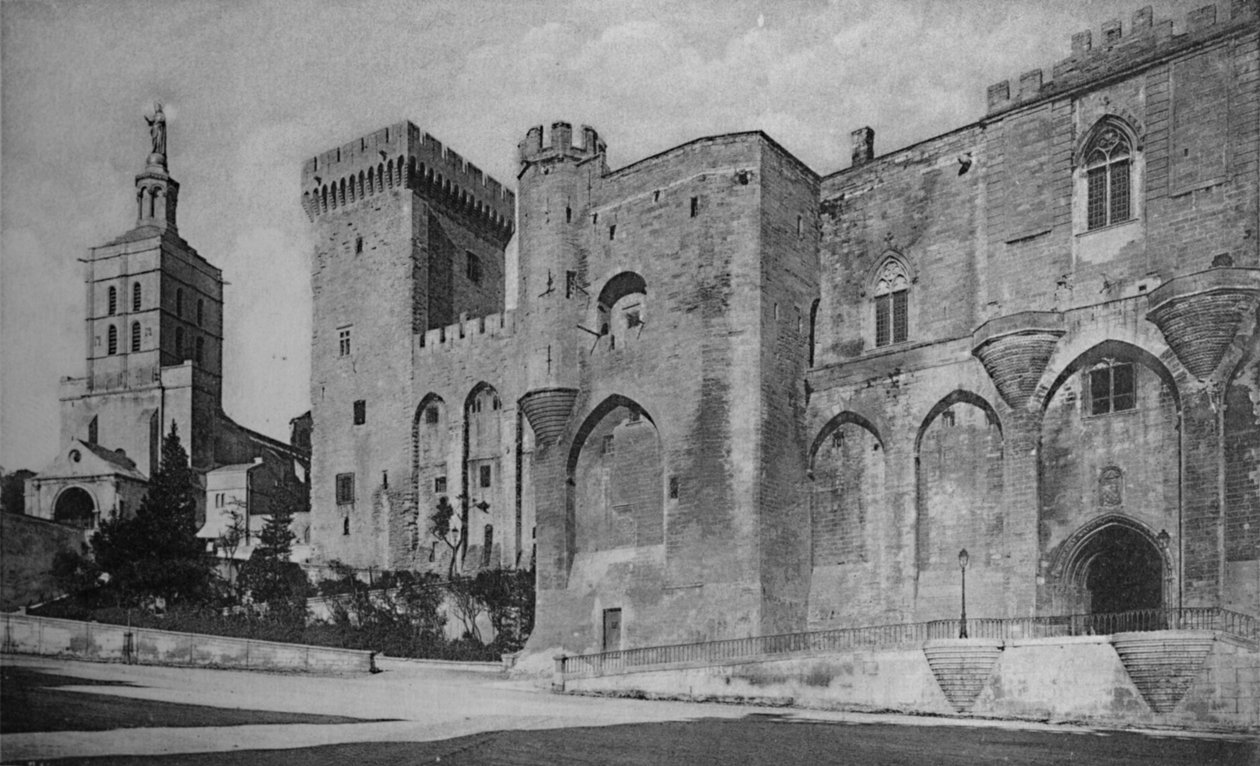 Avignon - Pavepaladset og katedralen, c1925 af Unbekannt