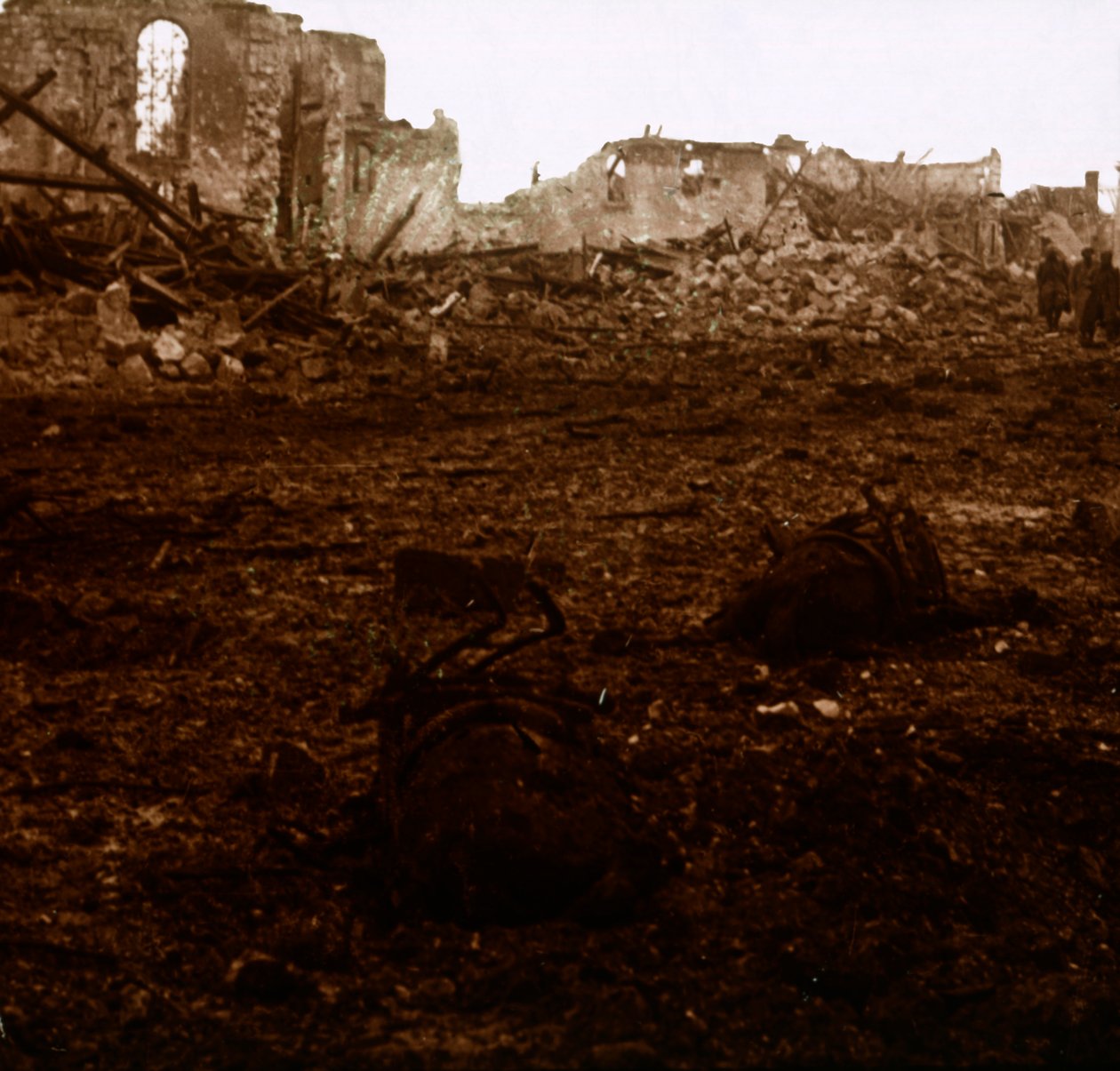 Battlefield, Aisne, Frankrig, c1914-c1918 af Unbekannt