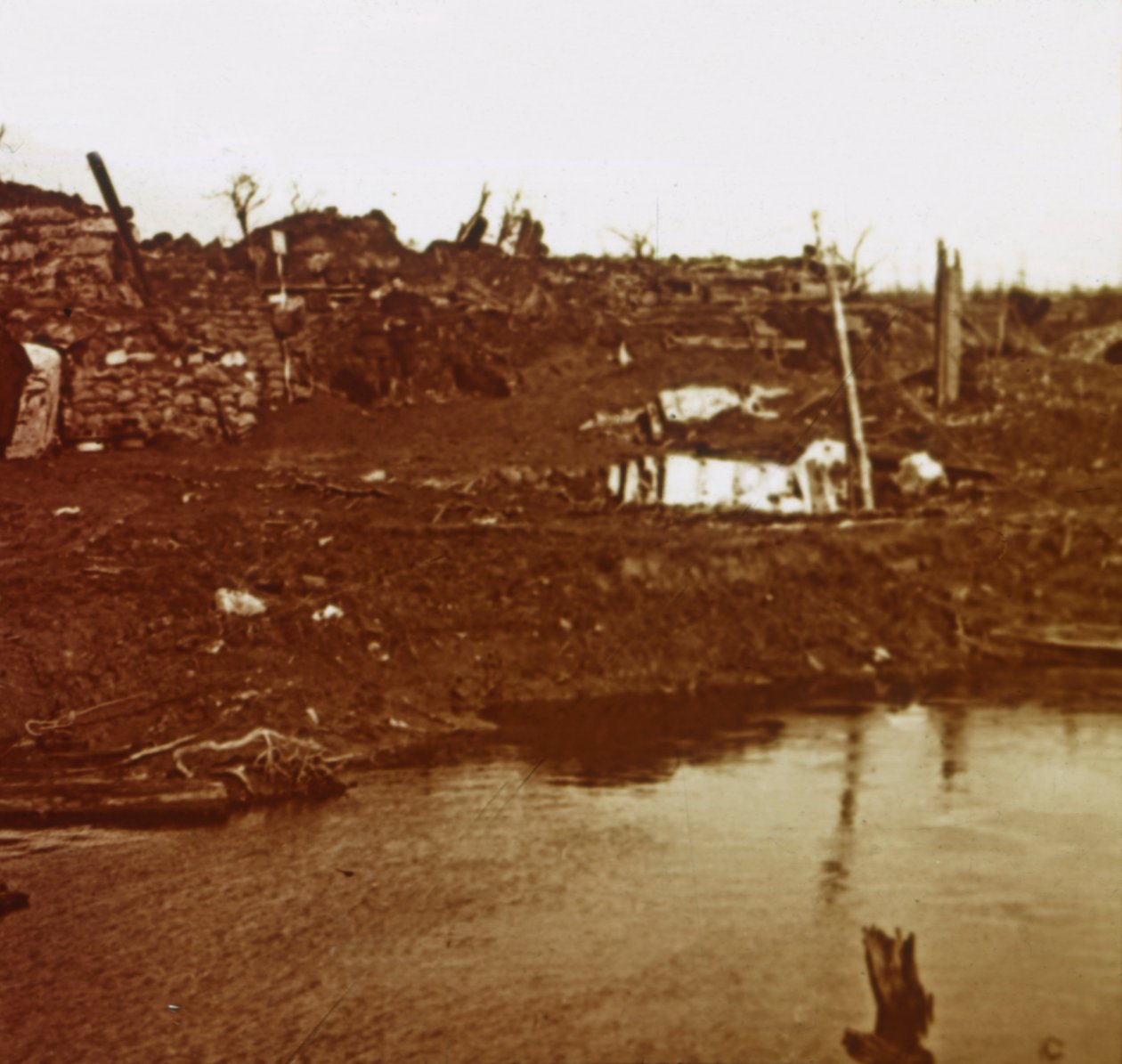 Battlefield, c1914-c1918 af Unbekannt