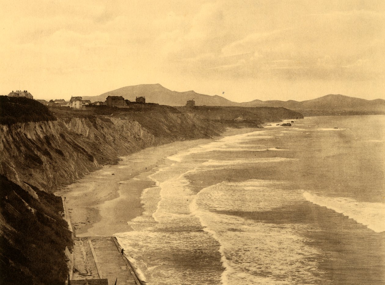 Biarritz - The Cote des Basques, c1930. af Unbekannt