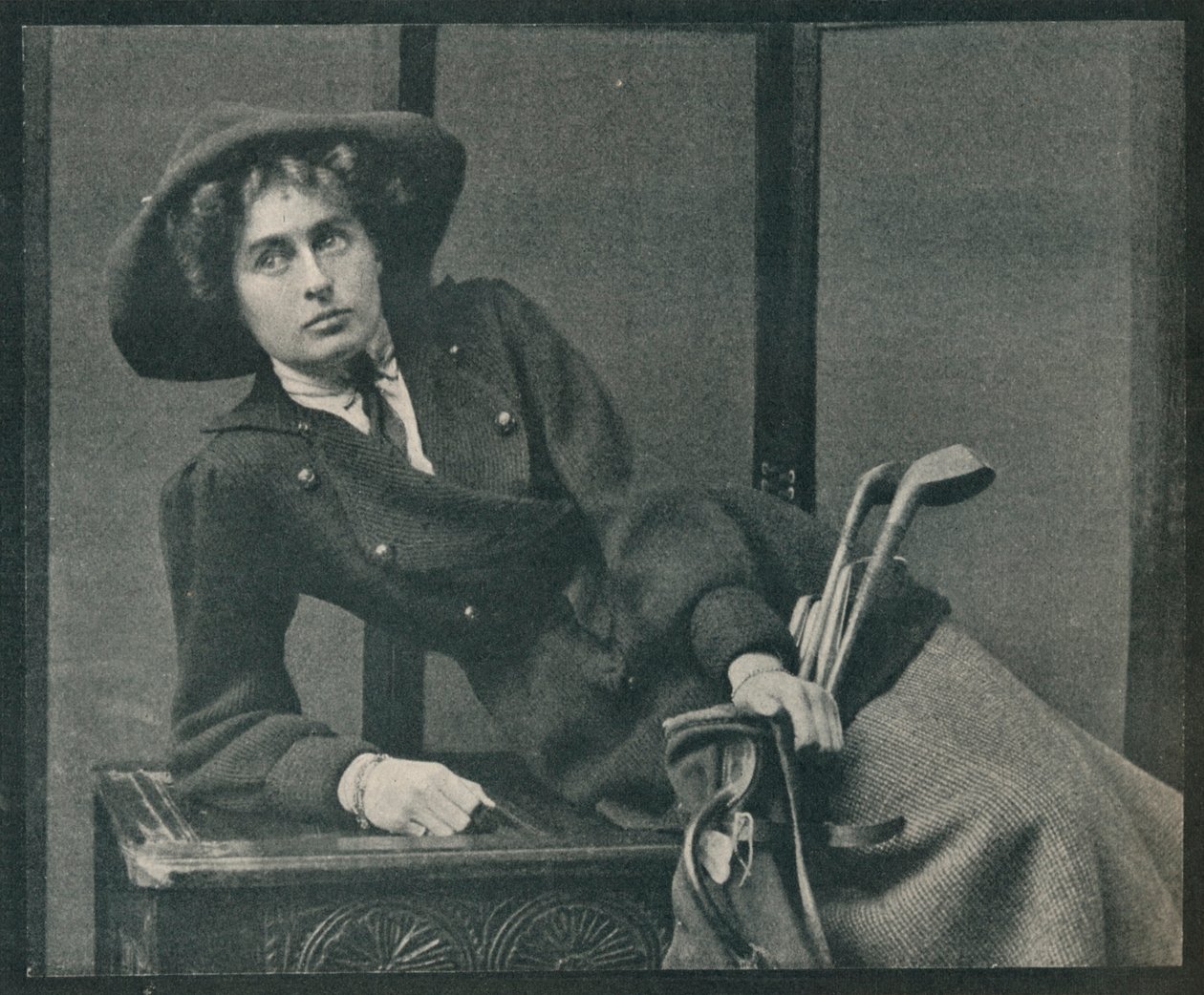 Sort kasket, c1910 af Unbekannt