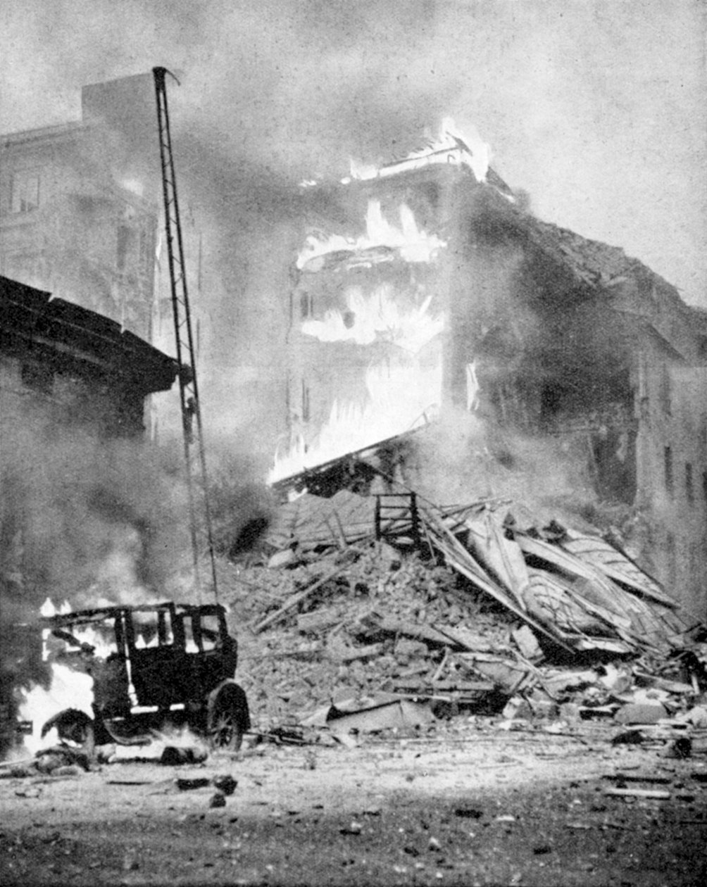 Russernes bombning af Helsinki, Anden Verdenskrig, c1940 af Unbekannt