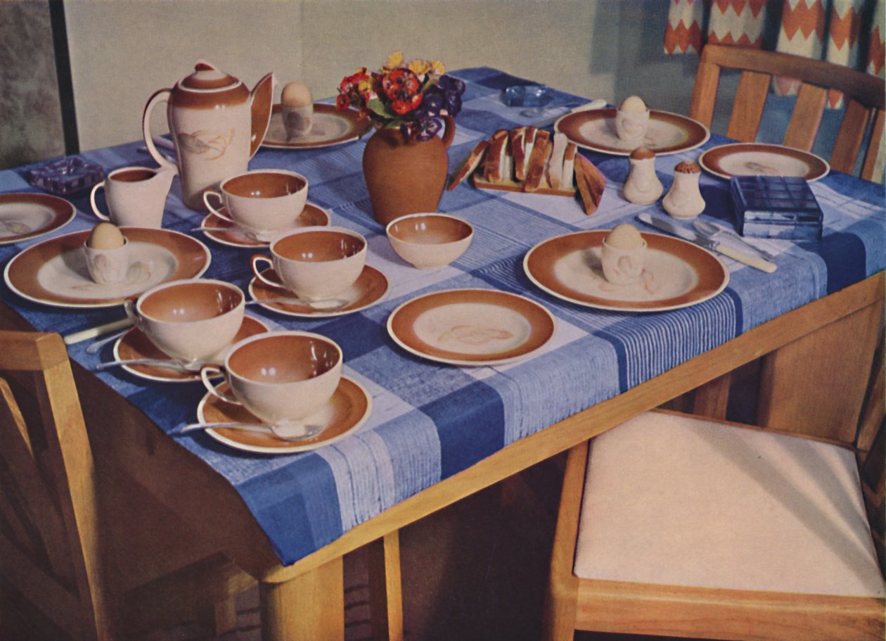 Morgenmad - Et morgenbordsarrangement af Bowman Bros. Ltd., London, 1939 af Unbekannt