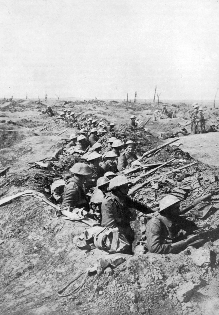 Britiske tropper på Sommehøjderne, Frankrig, Første Verdenskrig, 1914-1918, c1920 af Unbekannt