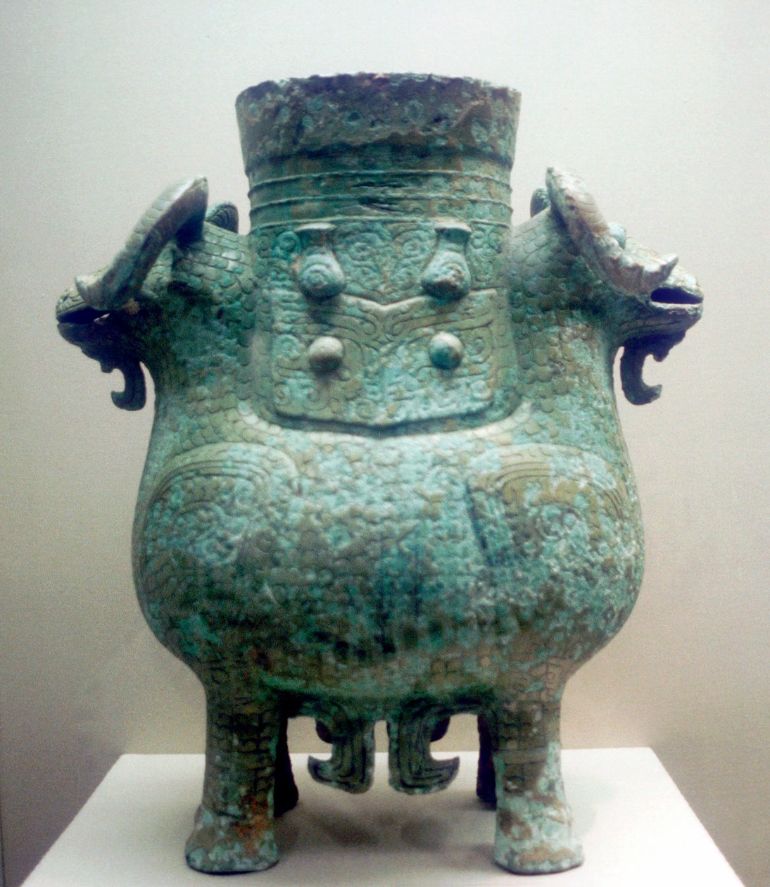 Rituelt kar af bronze, Shang-dynastiet, Kina, 1100-tallet f.Kr af Unbekannt