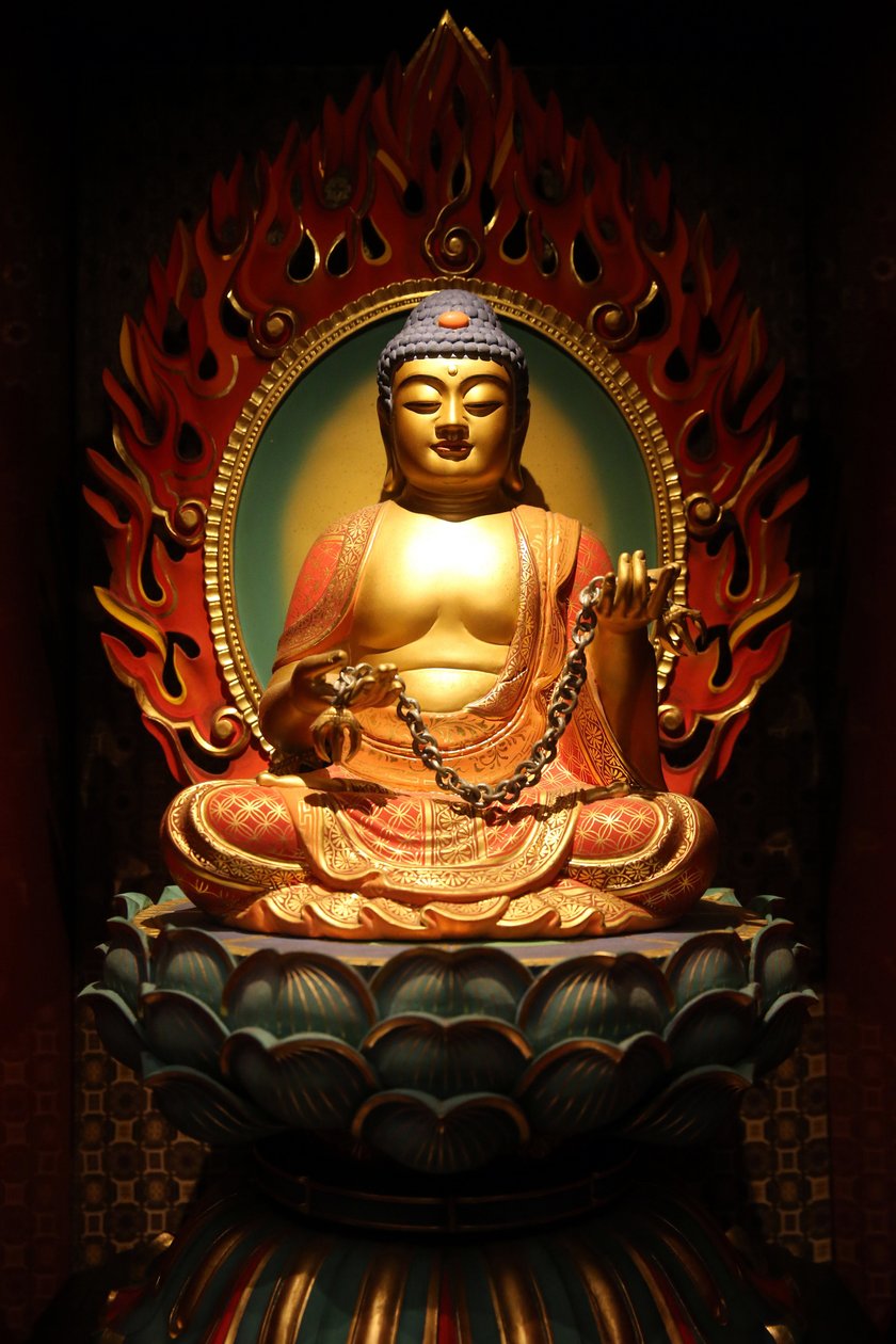Buddha Tooth Relic Temple i Chinatown. Buddha-statue, 20160818, Singapore, Singapore af Unbekannt