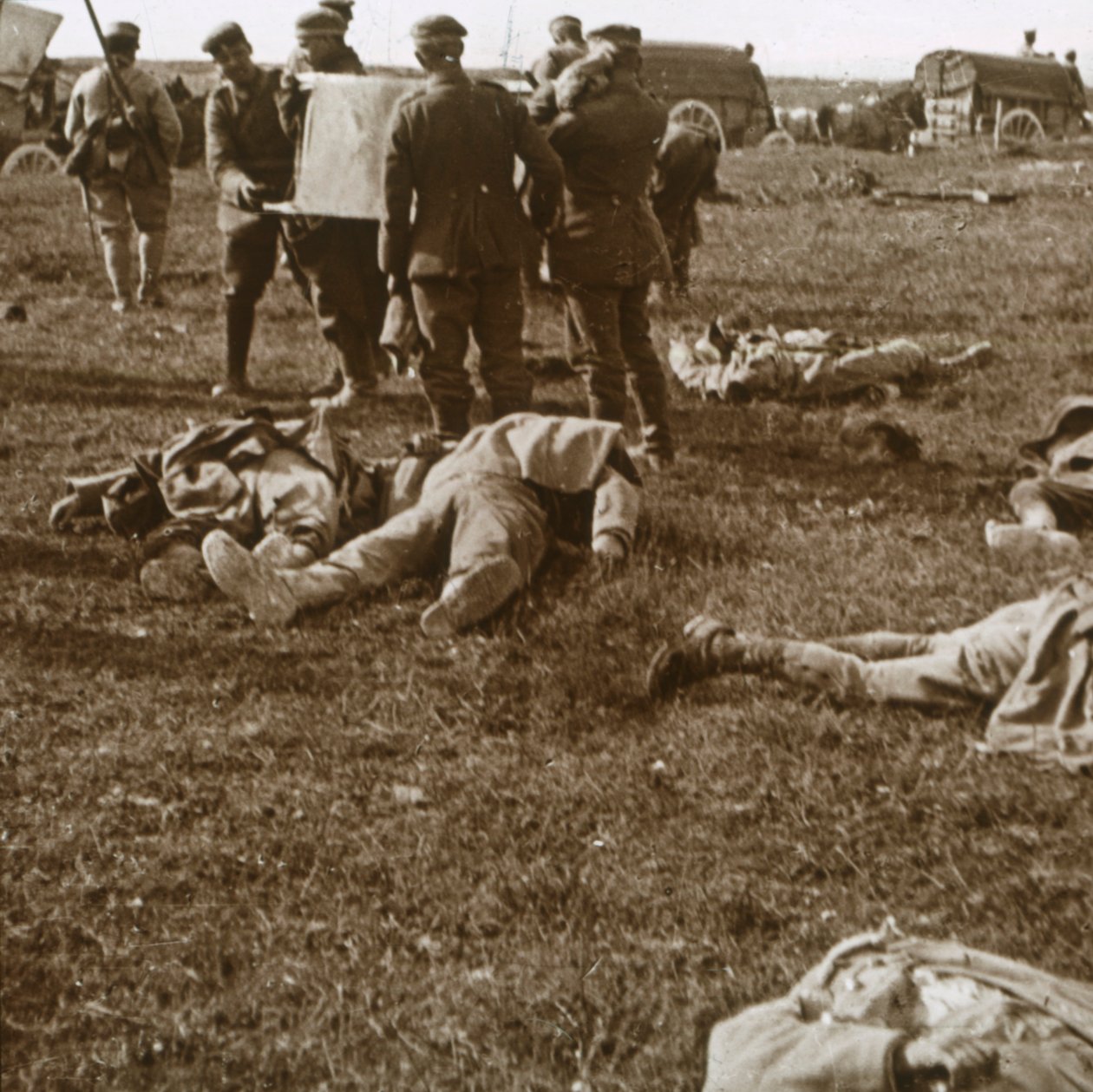 Begravelse af lig, Sainte-Marie-à-Py, Nordfrankrig, c1914-c1918 af Unbekannt