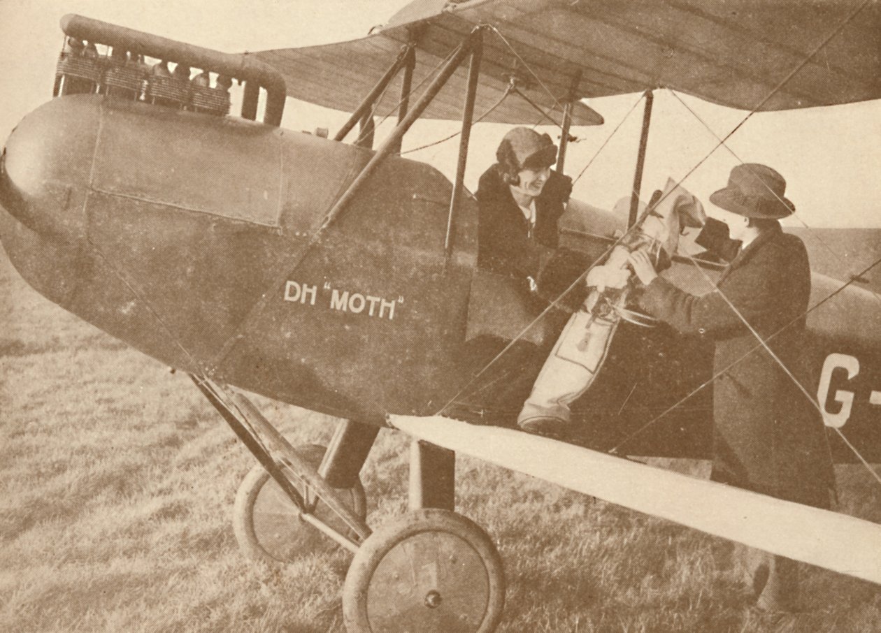 Med fly til golfforbindelserne i et lille 27-60 HK Moth Light Plane, 1927 af Unbekannt