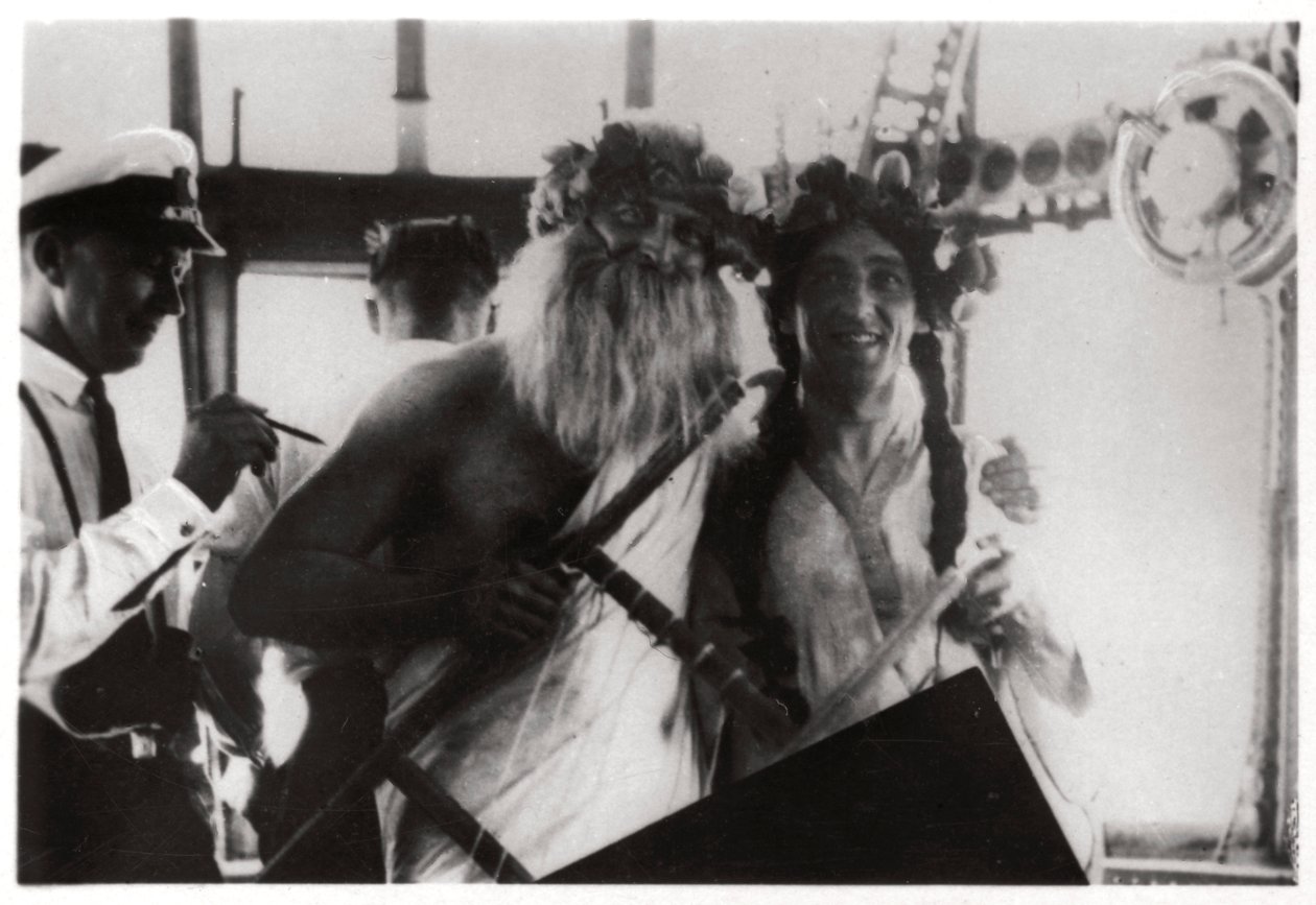 Ceremoni, der fejrer krydsningen af ækvator om bord på luftskibet Graf Zeppelin, 1930 1933 af Unbekannt